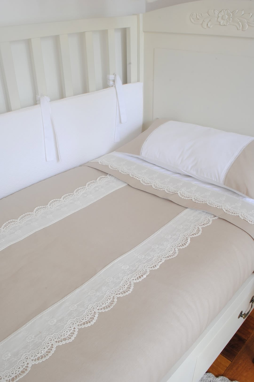 Sábanas aplicación broderie