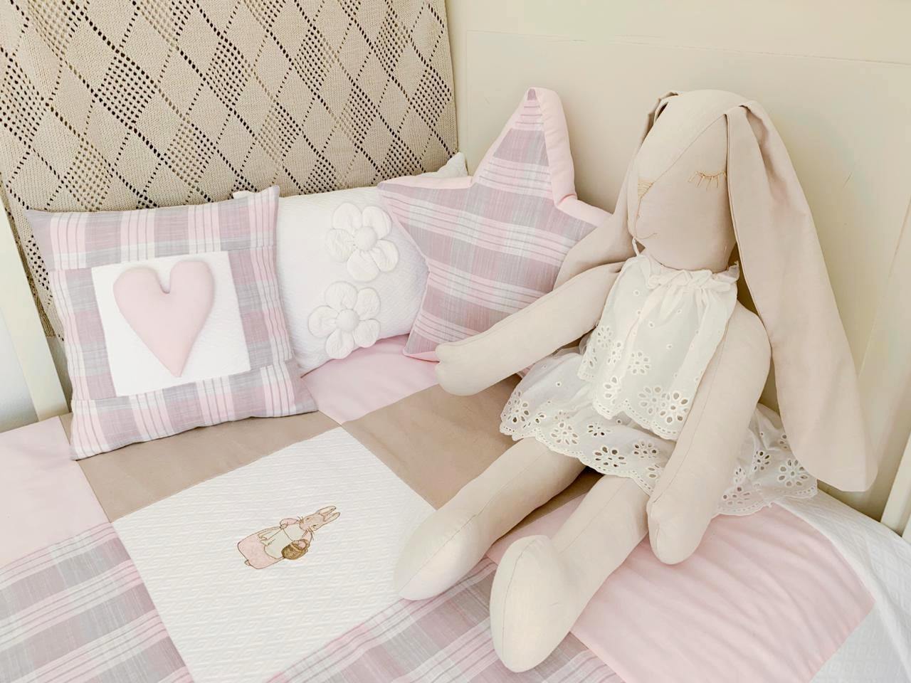 Cubrecama Peter Rabbit - escocés rosa
