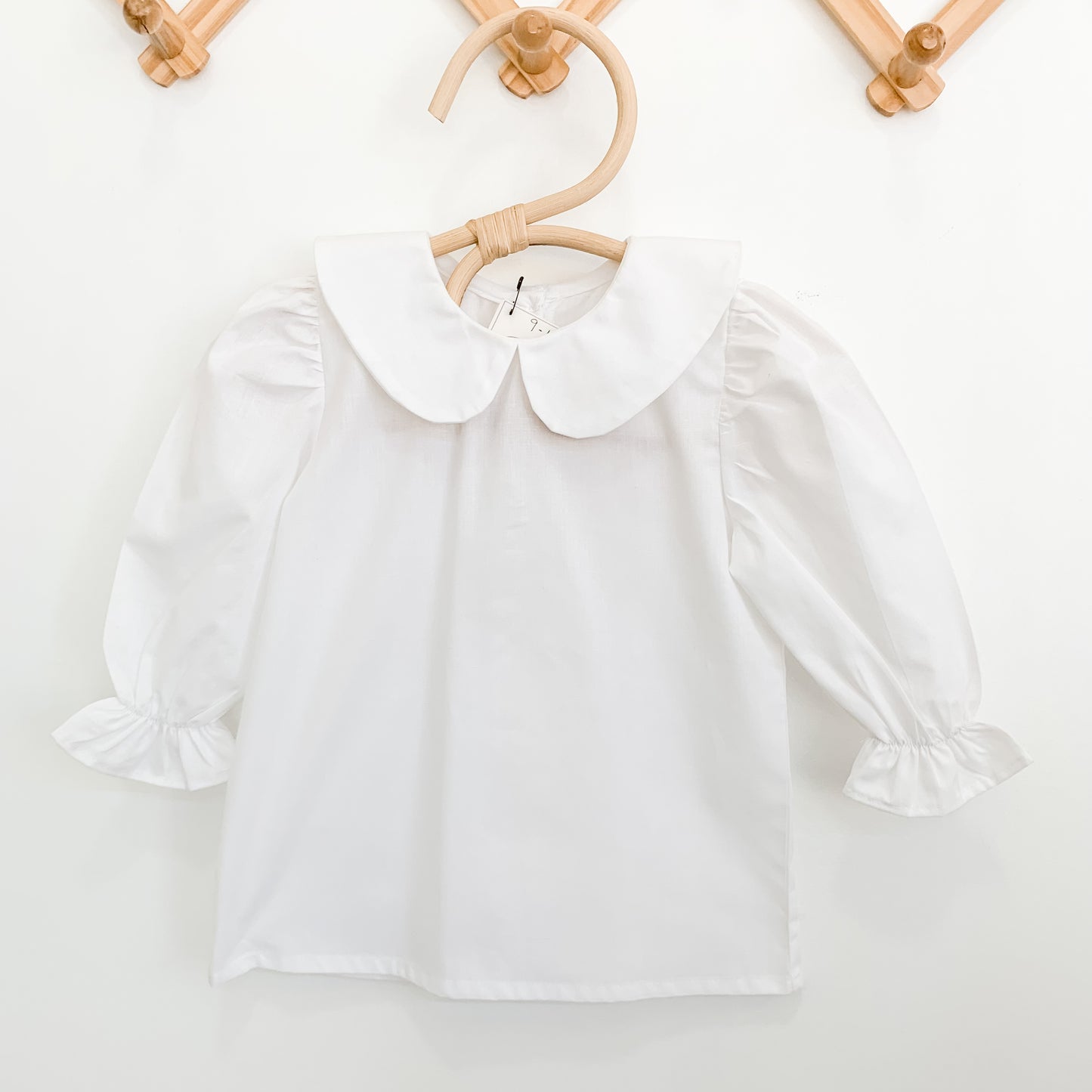 Blusa cuello bebé