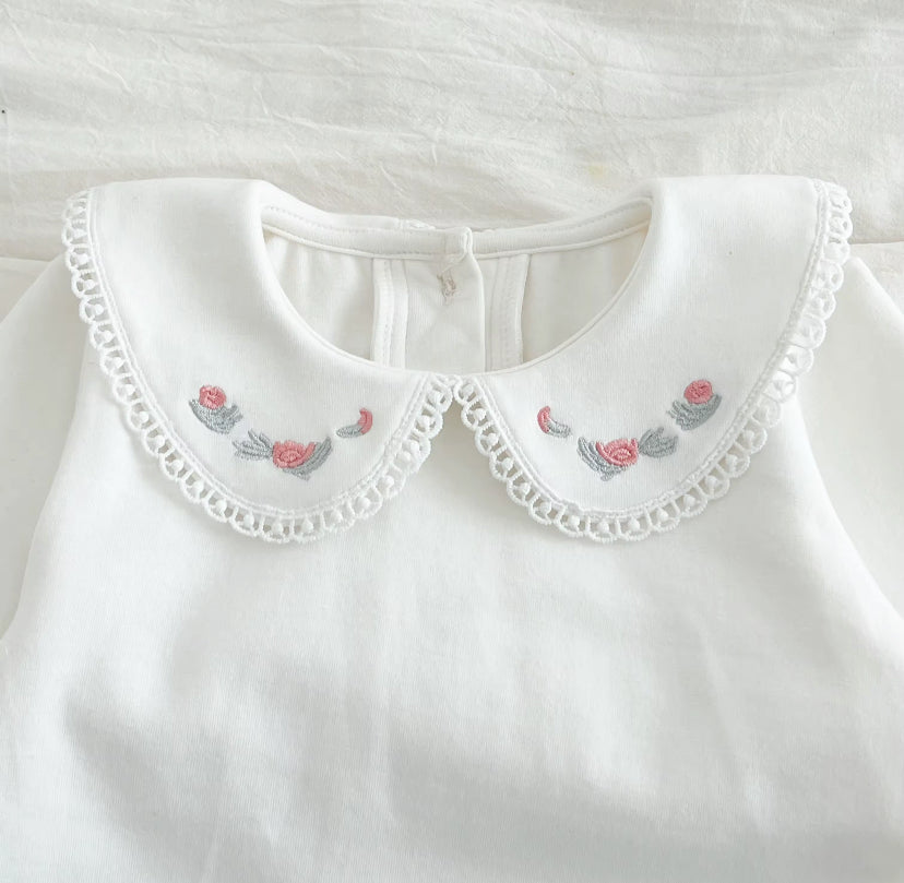 Body cuello bebe bordado