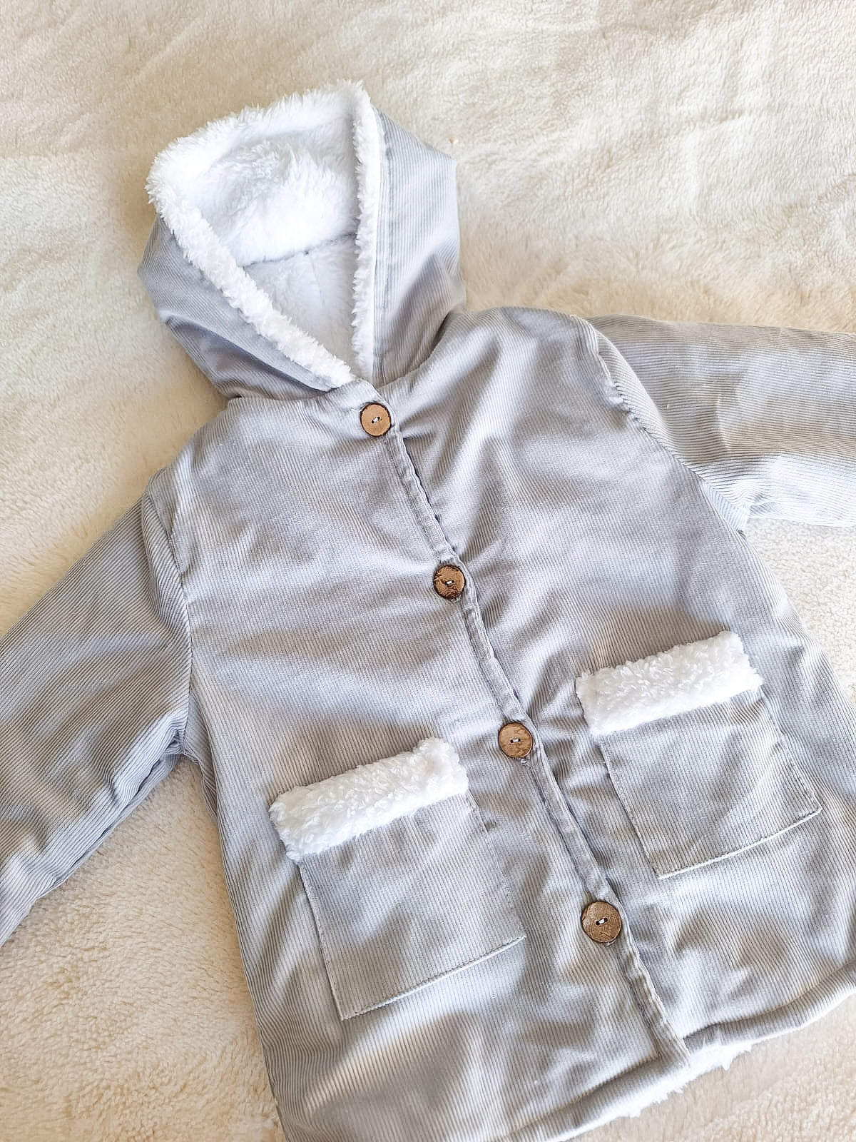 Chaquetón forrado capucha - cotelé celeste