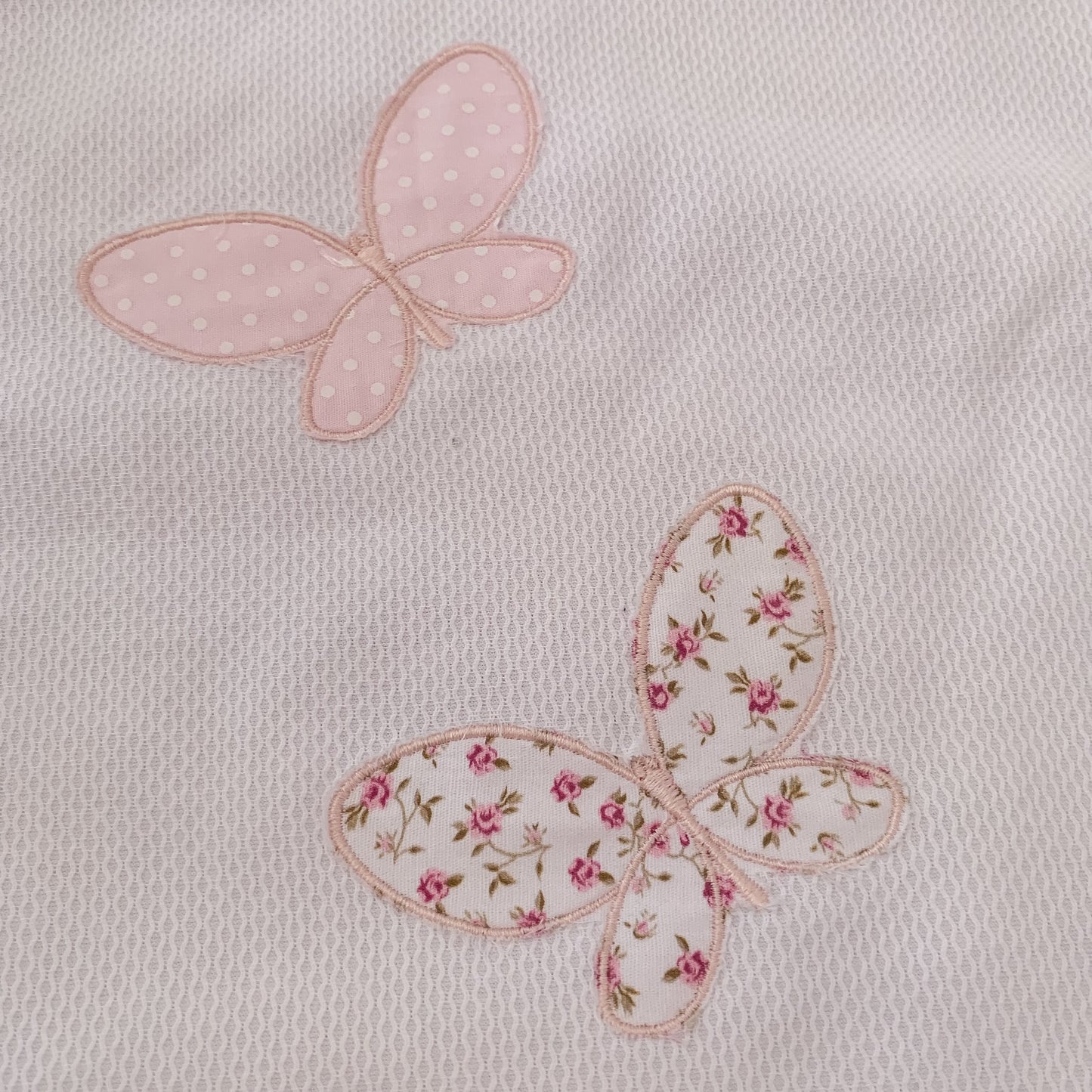 Cubrecama mariposas - color a elección
