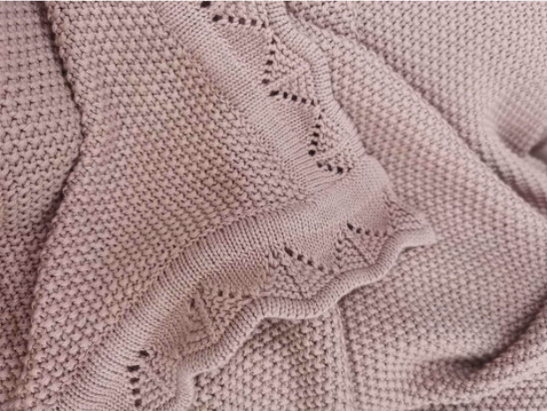 Manta tejida vuelos - dusty rose