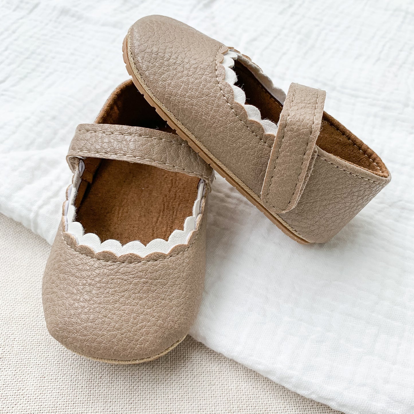Zapatos taupe