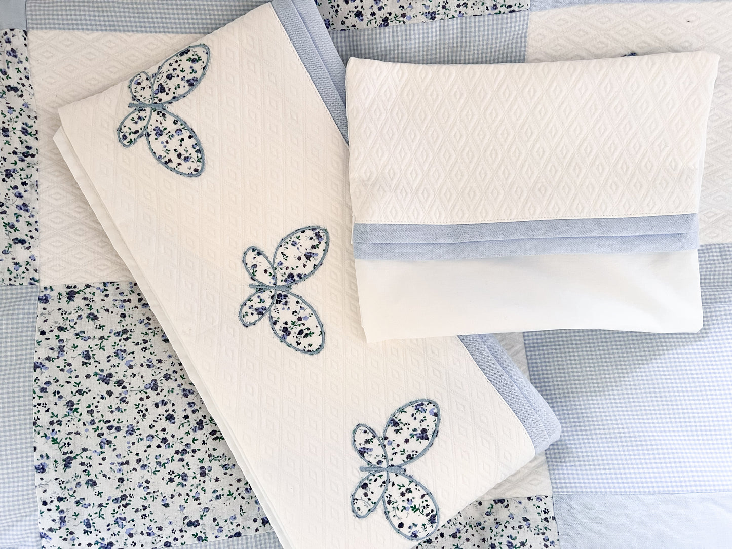 Sábanas Mariposas - Tono a elección