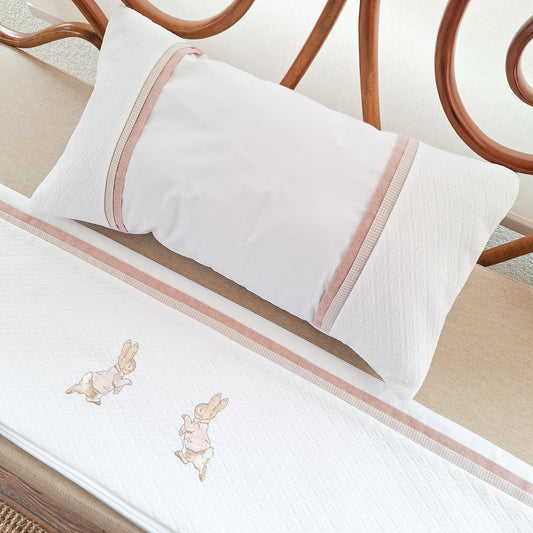 Sábanas Peter Rabbit - rosa y rayita beige