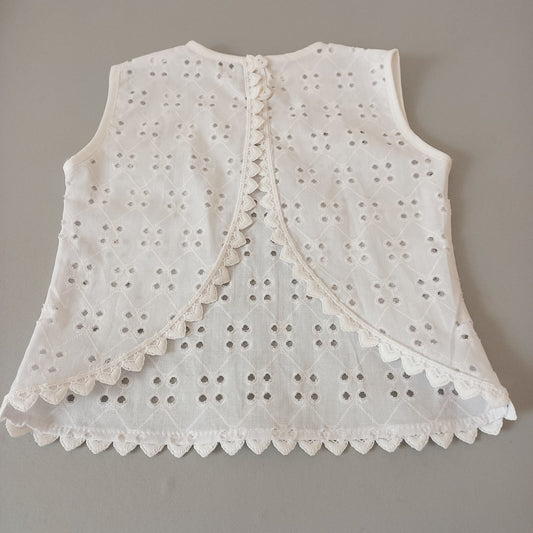 Blusa espalda abierta broderie