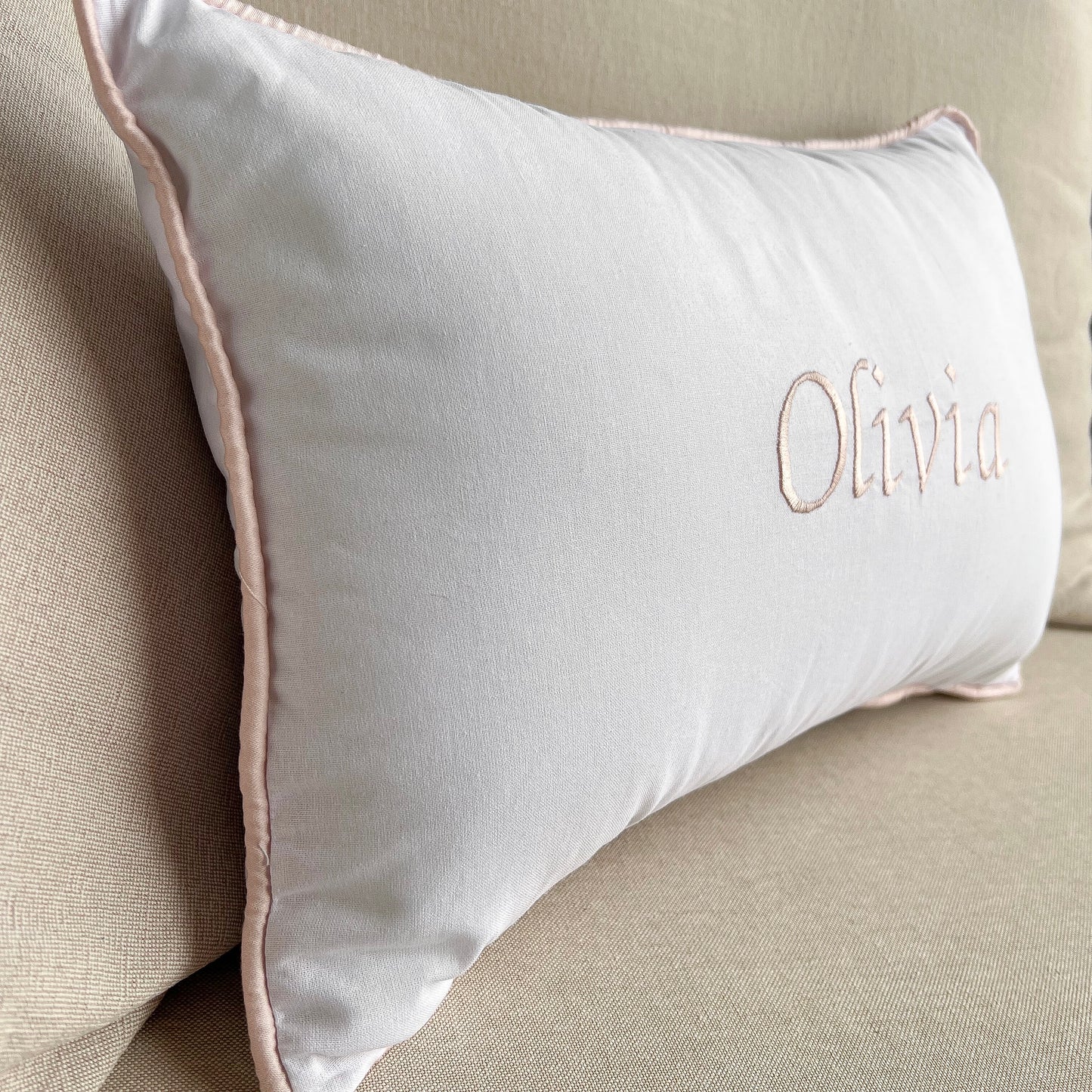 Cojín con cordón - personalizado