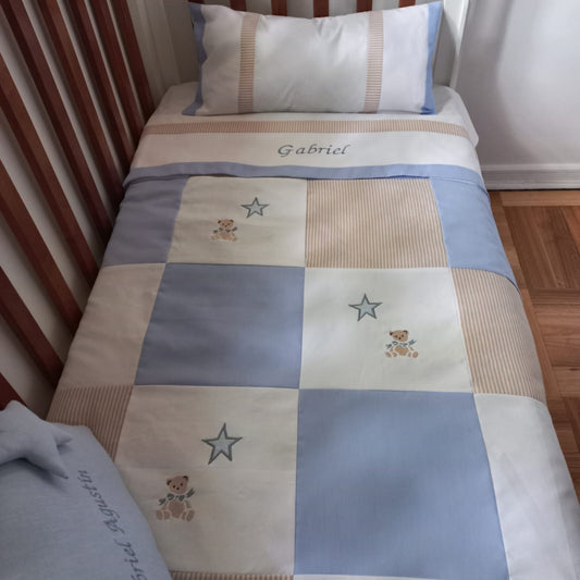 Cubrecama bordado - ositos y estrellas