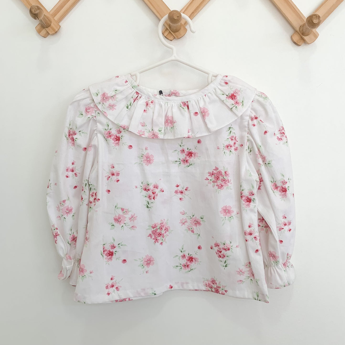 Blusa cuello payaso - florcitas sandía