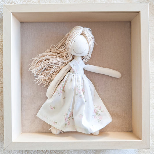 Cuadrito Muñeca - ramitos rosas