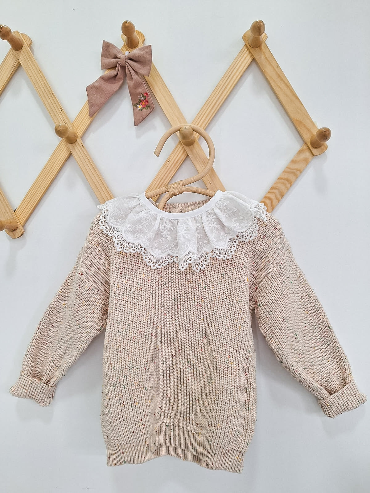 Chaleco con cuello desmontable broderie - beige