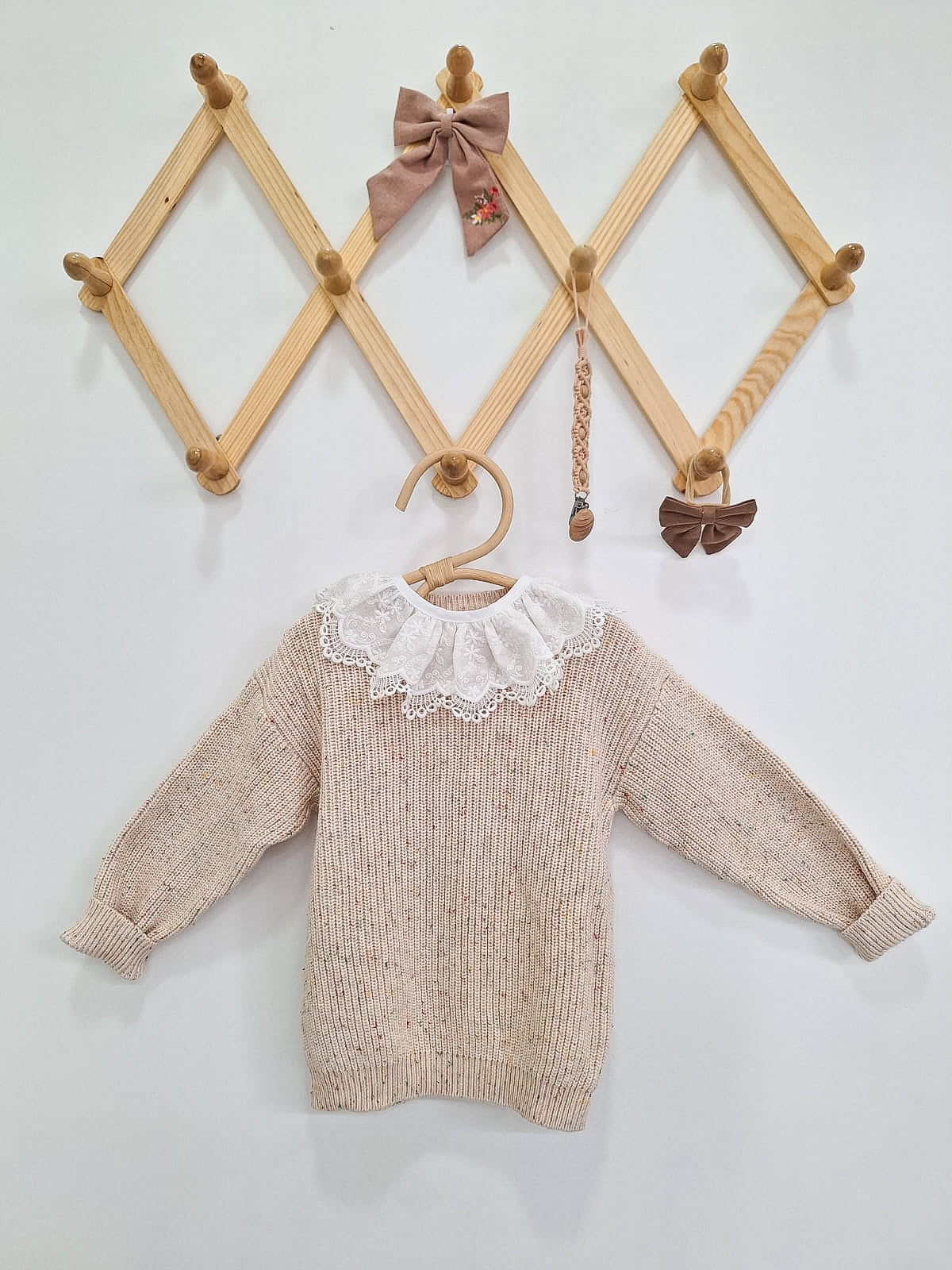 Chaleco con cuello desmontable broderie - beige