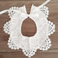 Cuello o Babero de Bolillo