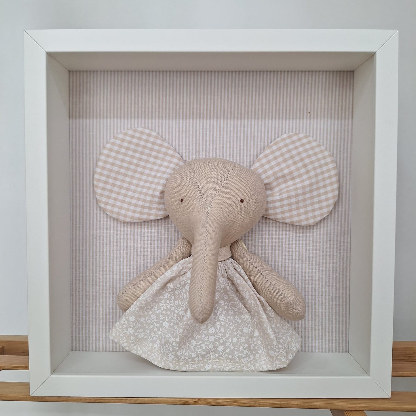 Cuadrito elefante - beige