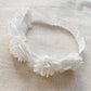 Diadema flores blancas